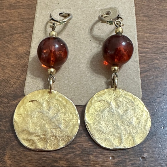 Kenneth J Lane Pierced Earrings Toffee Beads w Hammered Gold Tone Discs 2.25” - Picture 5 of 8